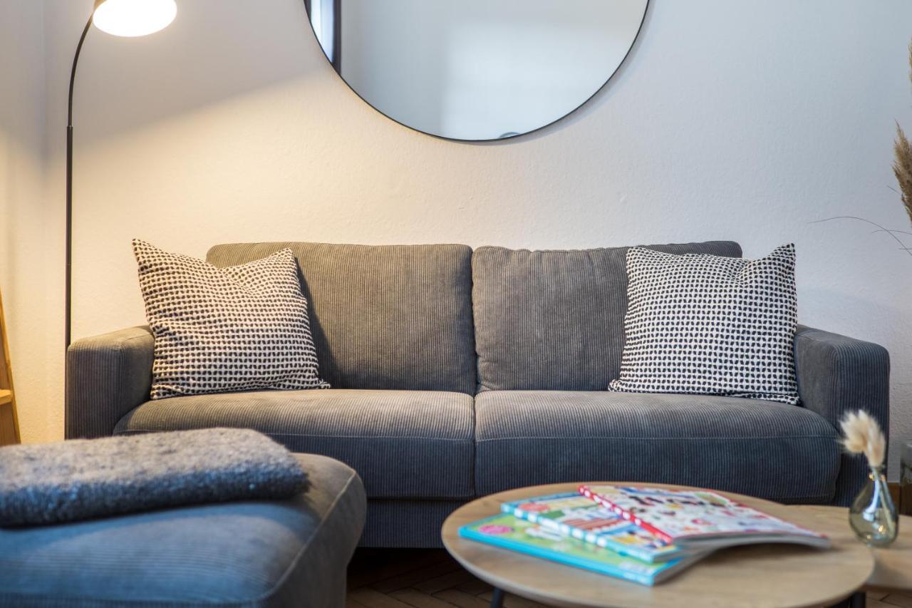 Schwarzlins Loftraum - Stilvolles Apartment Mit Smart Tv, Netflix, Disney Plus, Schnellem Wlan, Parken, Nespresso Санкт-Ингберт Экстерьер фото